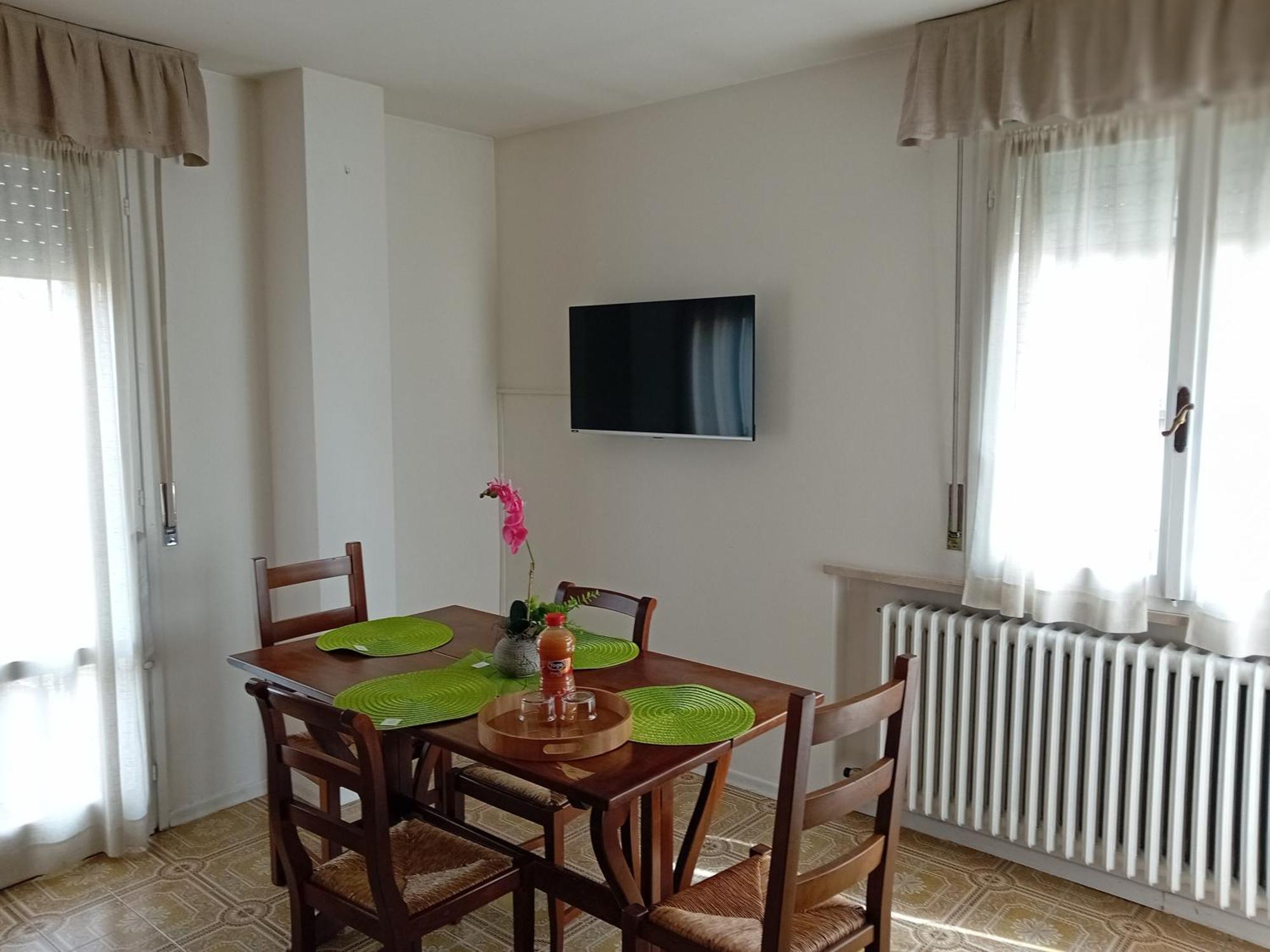 Garda City Home Family Apartments ภายนอก รูปภาพ
